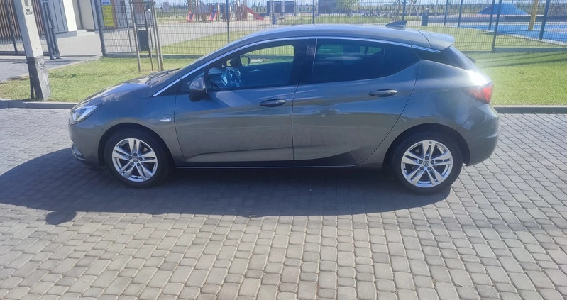 Opel Astra cena 49900 przebieg: 93130, rok produkcji 2016 z Dąbrowa Górnicza małe 172